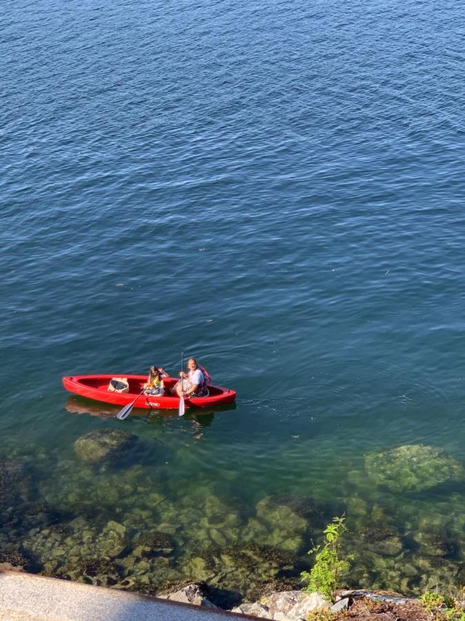 Earls Cove Orca View Bed and Breakfast Egmont Exteriör bild